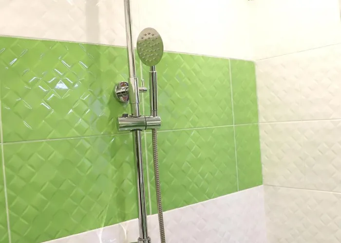 Flora Deluxe بورغاس